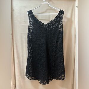 ⚫️ Le Boudoir Black Sheer Embroidered Sleeveless Tunic – Size L (Ptp 22”)